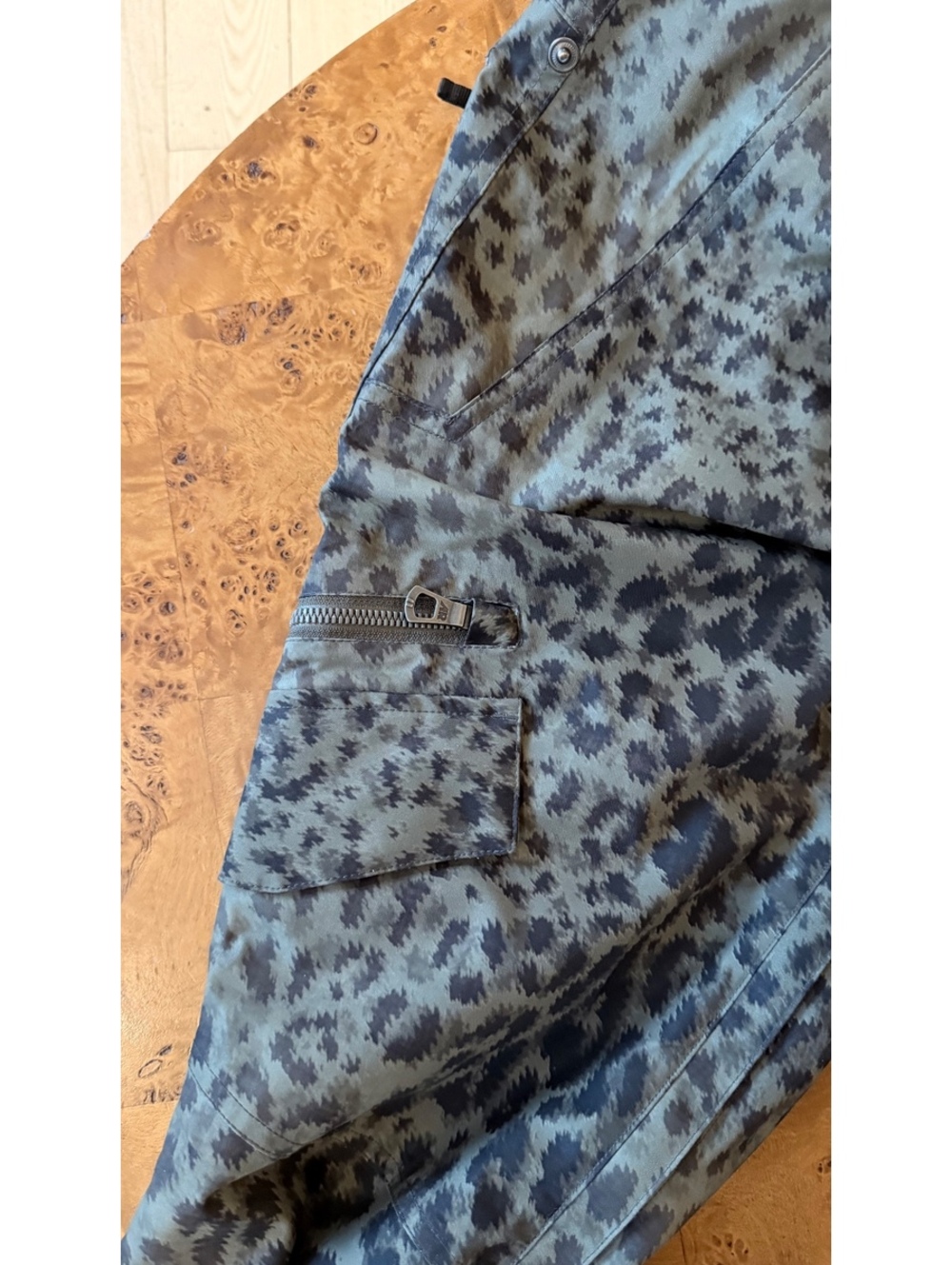Armada Leopard Print Snowboard Pants Size L - Picture 5 of 7